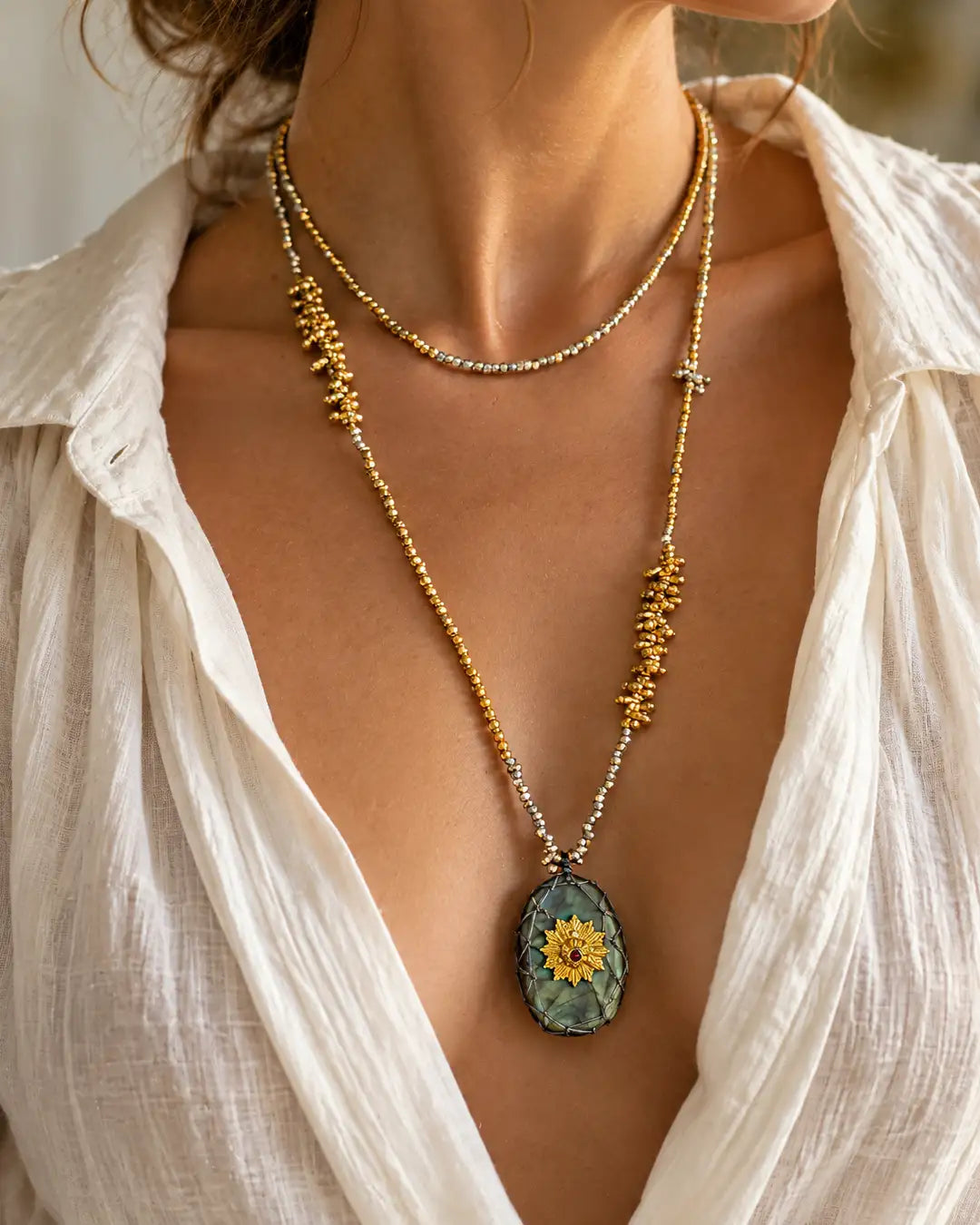 LONG NECKLACE VULCAN