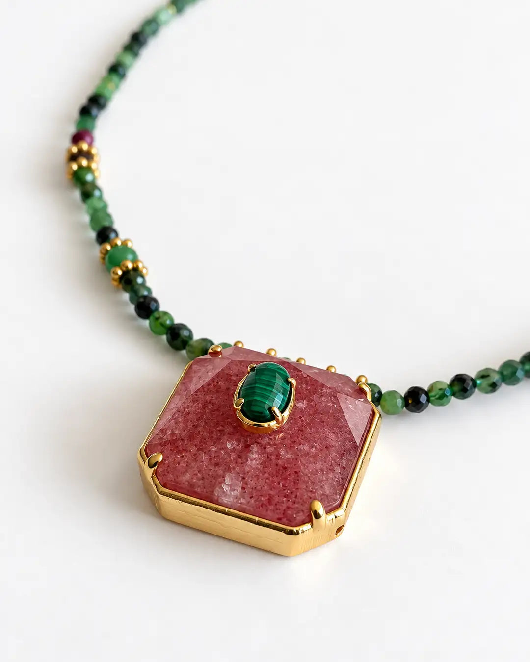 NECKLACE ROSALIA
