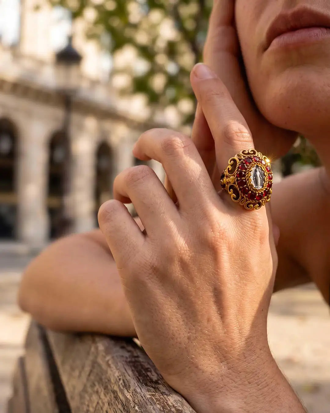 RING DEVINE RELIC